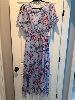 MSK Lavender Blue Floral V-Neck High-Low Dress